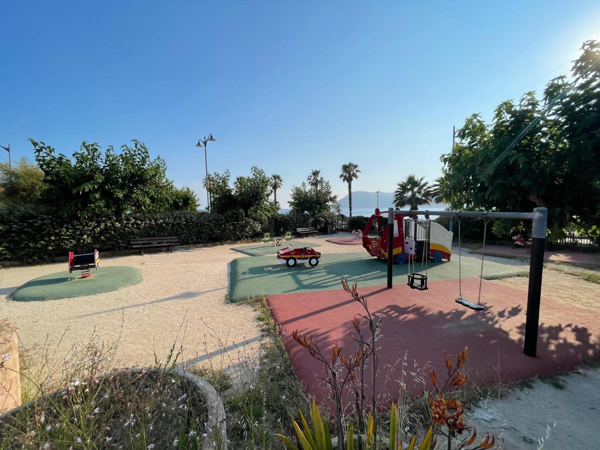 Superbe Studio Avec Terrasse Proximite Plage Saint-Mandrier-sur-Mer Esterno foto